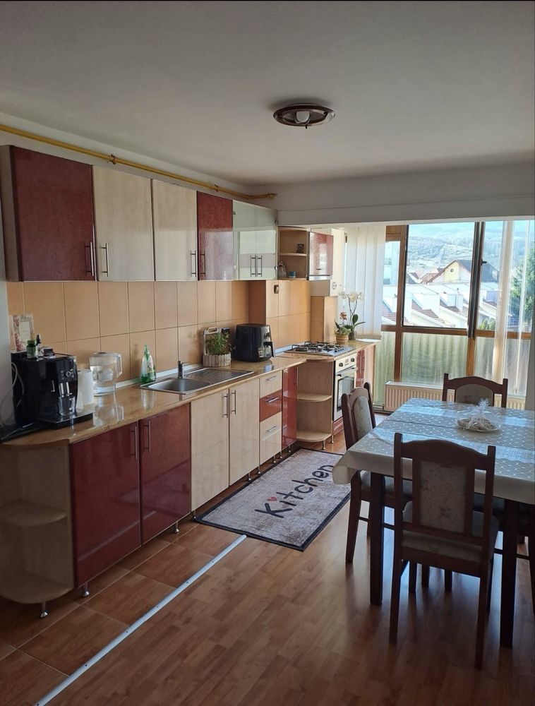 Vand apartament - 2 camere zona  Cetate - Poză 2