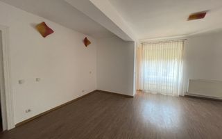 Vilă Individuală Spațioasă în Zona Iancu Nicolae - Poză 12