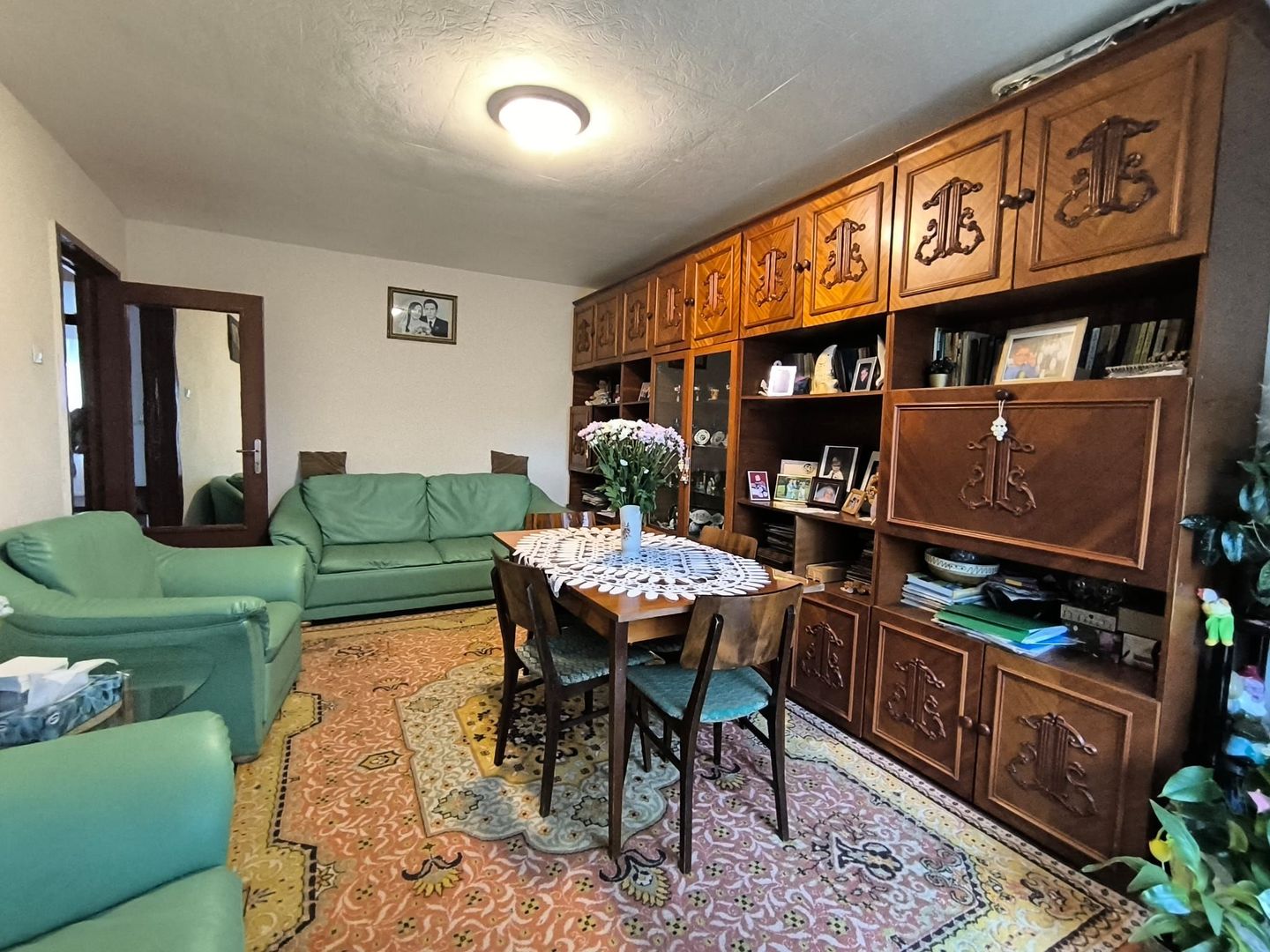 de vanzare apartament 3 camere decomandat strada Anina Marasti - Poză 1