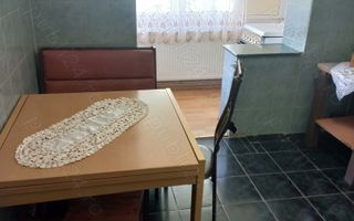 Ag BRASADAS vinde apt 2 cam etaj 4/4 în Micro 17. - Poză 2