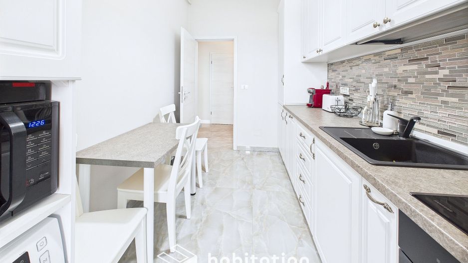 Apartament cochet și elegant, dressing generos,  la intrare in  Giroc - Poză 14