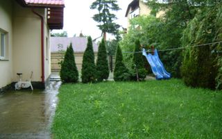 Pensiune de vanzare P+E Busteni - central - Poză 38