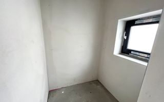 Casa individuala semifinisata, 4 camere, 2 bai, 448mp teren - Poză 6