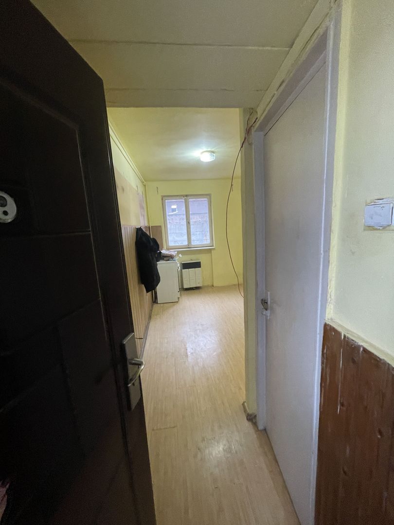 Garsonieră tip Azomureș - Poză 1