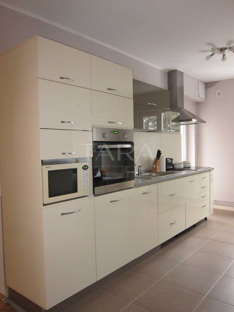 Apartament modern la ultimul etaj, confort, stil și randament garantat - Poză 3