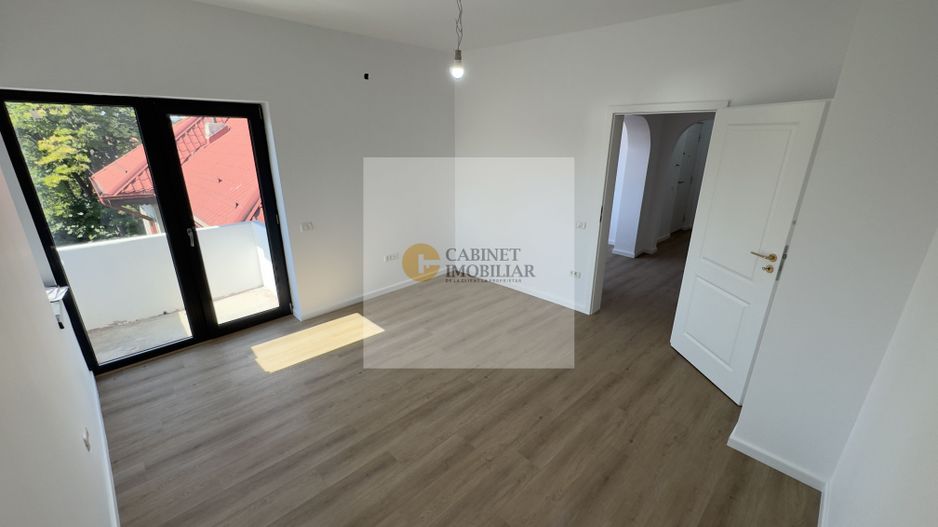 4 camere + birou | Biserica Casin | 110mp total | Renovat 2025 - Poză 1