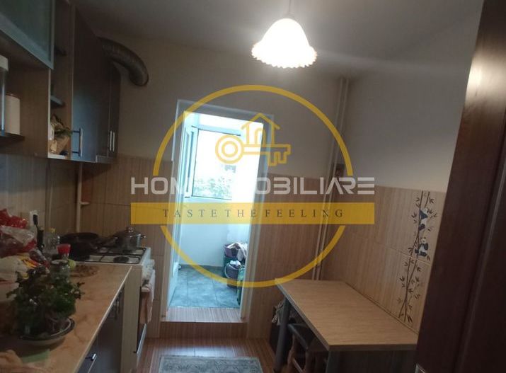 Apartament 2 Camere decomandat zona Galata - Poză 3
