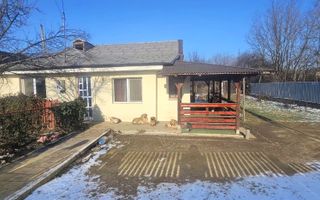 Casa de vanzare in Sendreni, judetul Galati, zona OMV - Poză 1