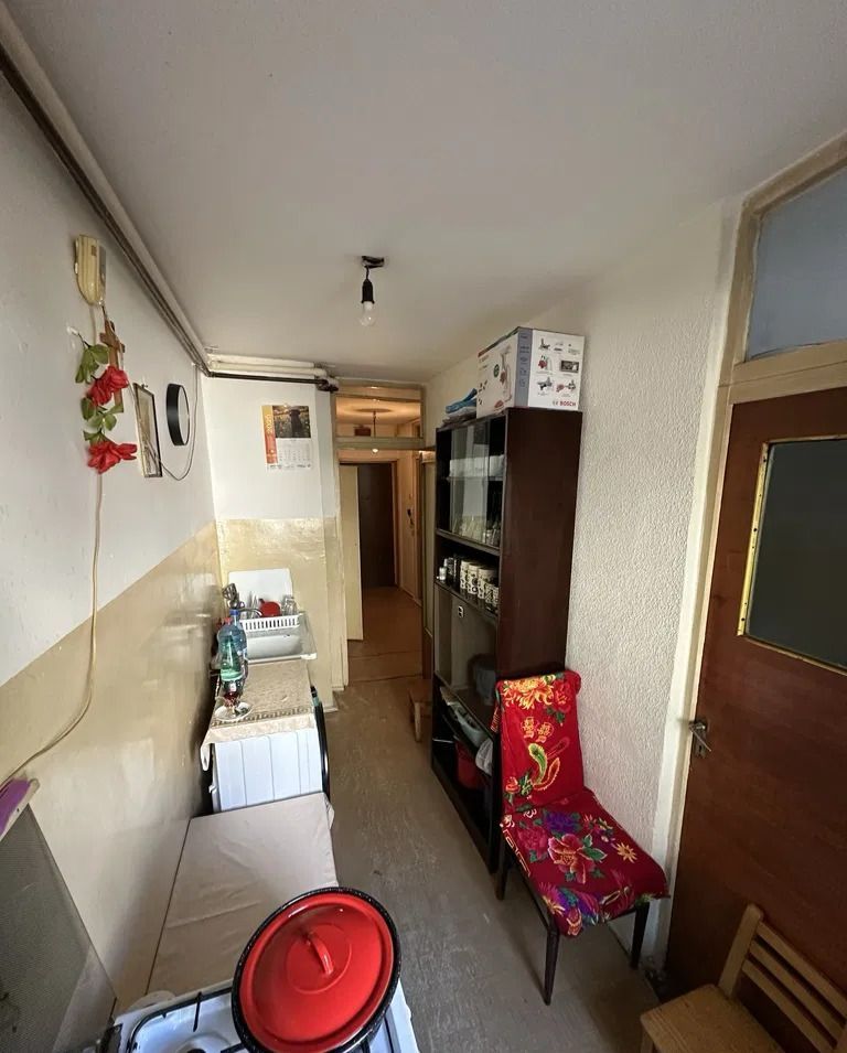 Garsonieră de vânzare decomandată 40mp, zonă Rahova - Poză 3