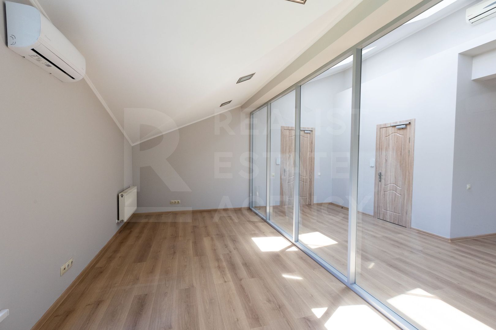 Chirie, spațiu de birouri, 505 mp, strada Mitropolit Bănulescu-Bodoni, - Poză 17