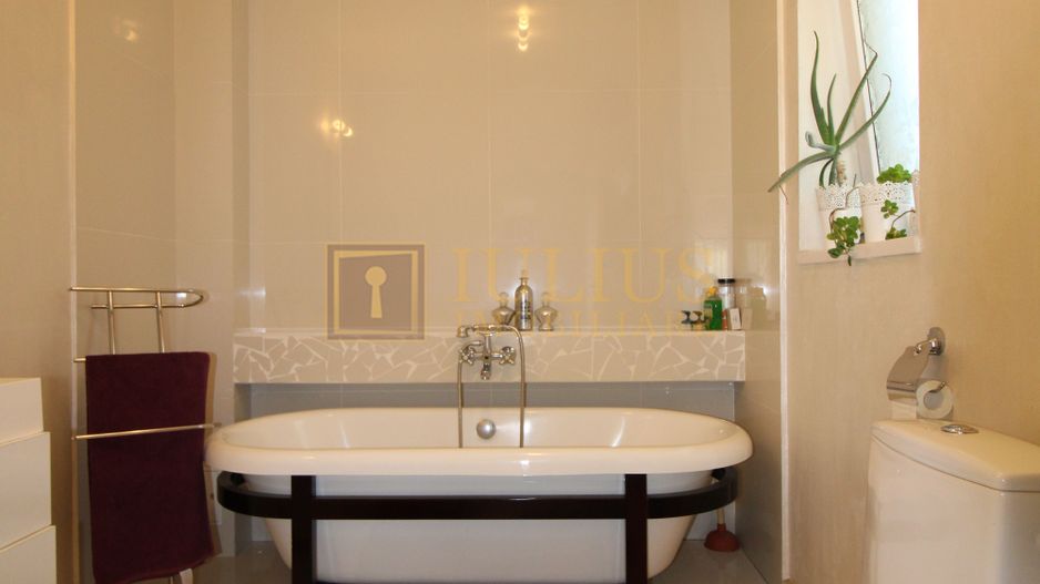 Lipovei, 4 camere + 2 bai, centrala proprie, pet-friendly - Poză 10