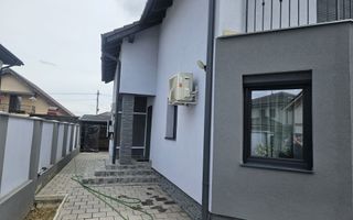 Casă Modernă cu Sistem Fotovoltaic – Rontău - Poză 3