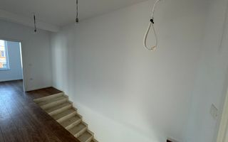 Bucovăț-Duplex P+E-4 Camere - Poză 19