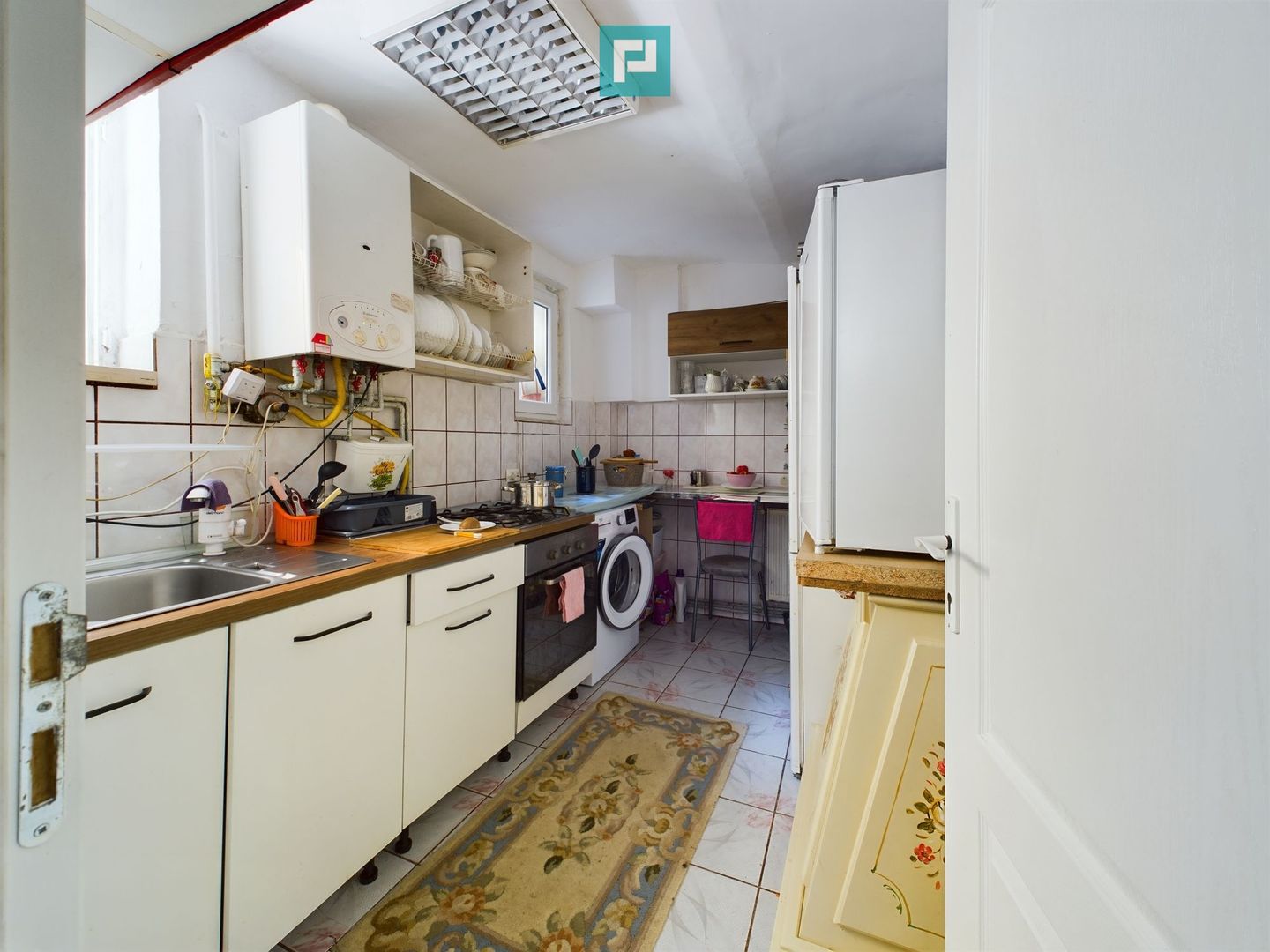 Apartament semicentral cu 2 camere - Poză 11