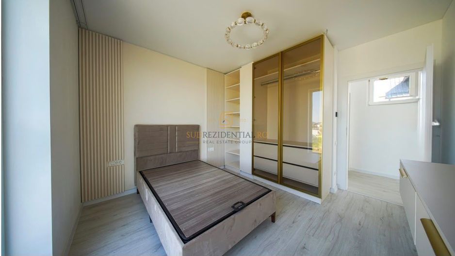 Vila tip duplex, 4 camere, ansamblu cu piscina si acces securizat - Poză 9