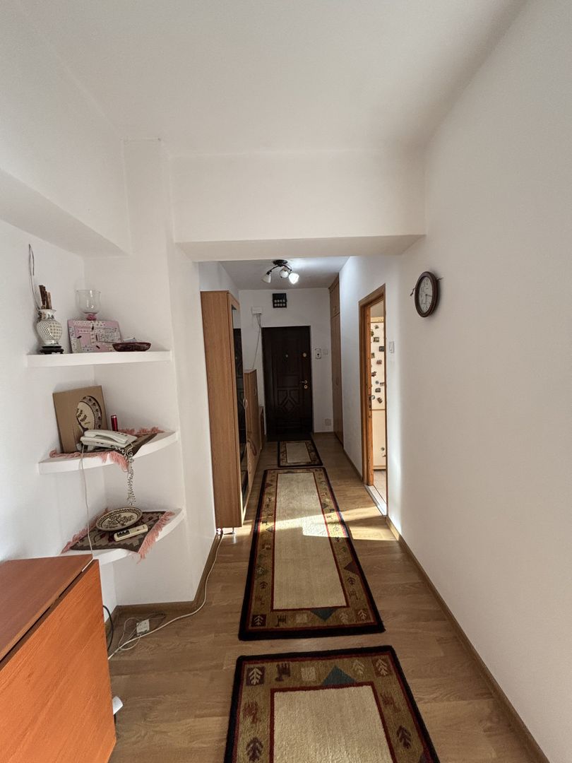 Apartament cu 4 camere decomandate, 92 mp utili – Piața Centrală, Craiova - Poză 9