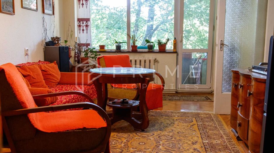 Apartament spațios cu 3 camere, decomandat – Zona 7 Noiembrie / UMFST - Poză 3