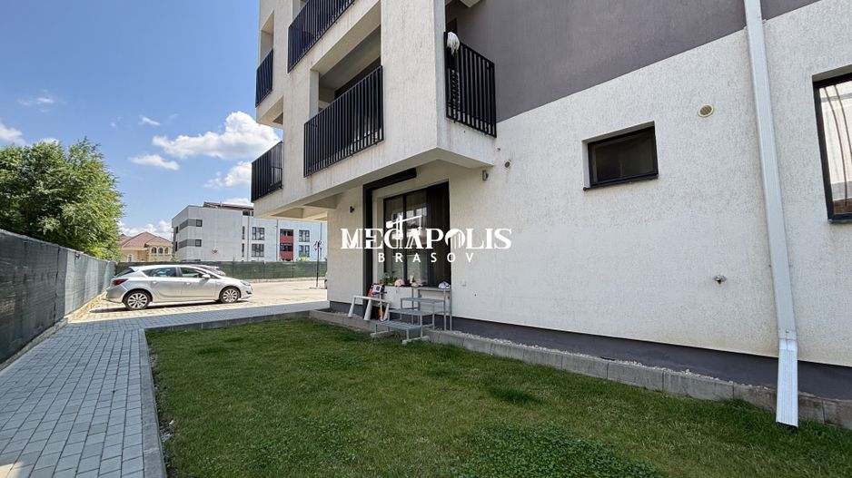 Apartament 2 camere | Curte Proprie | Parcare | Tractorul - Poză 1