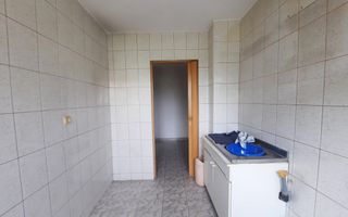 Bulevardul Alexandru Obregia, apartament 3 camere, disponibil imediat - Poză 8