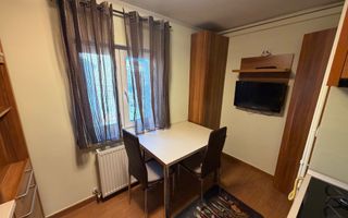 Etaj 2. Disponibil imediat. Garaj. Pozitie excelenta - Poză 10