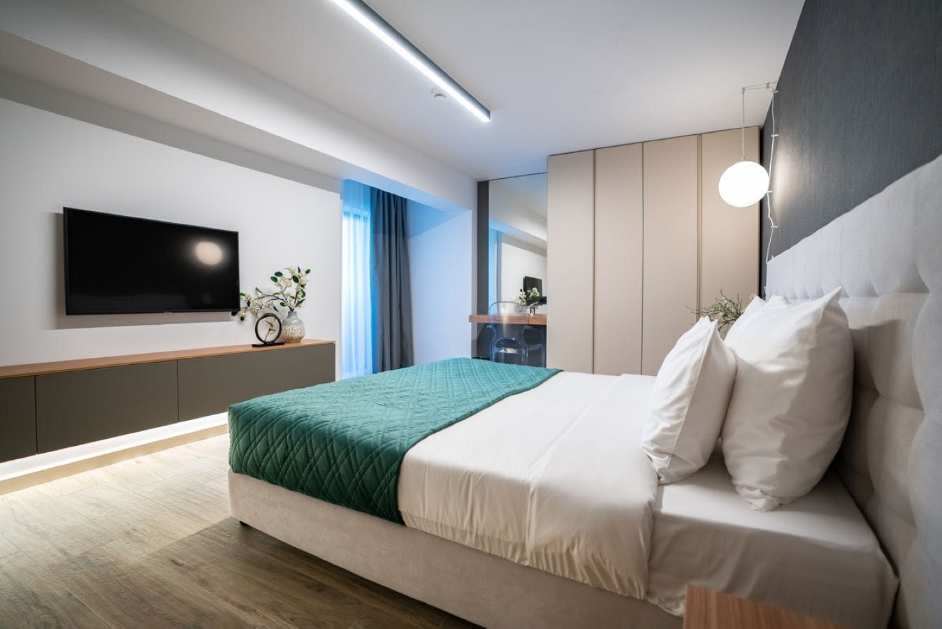 Bulevardul Unirii Apartament Termen Mediu - Poză 3