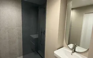 Închiriere apartament 2 camere cu vedere spectaculoasă la Sky Tower şi Promenada - Poză 11