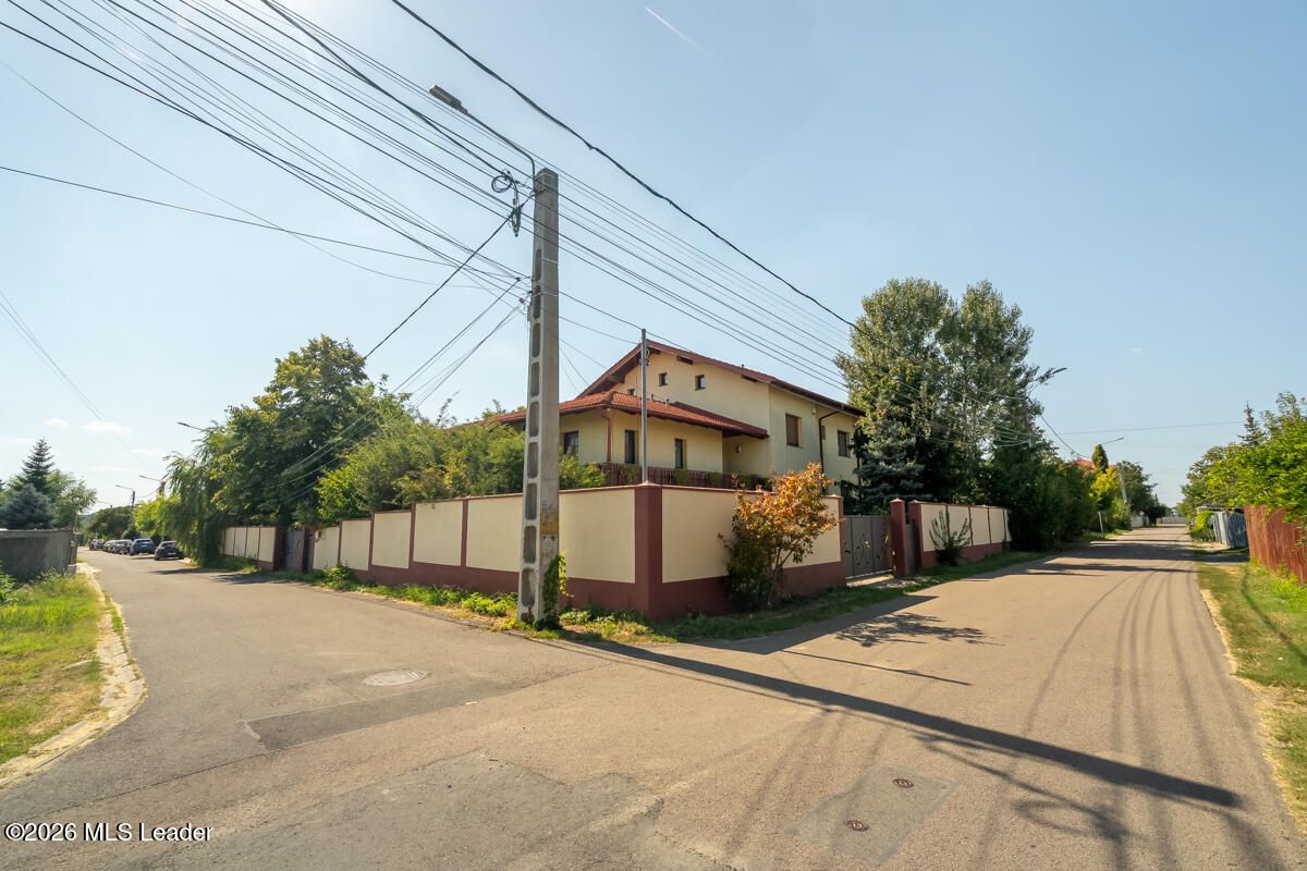 Cernica - Intre Lac si Padure, Vila luxoasa 946 MP, teren 1382 MP - Poză 31