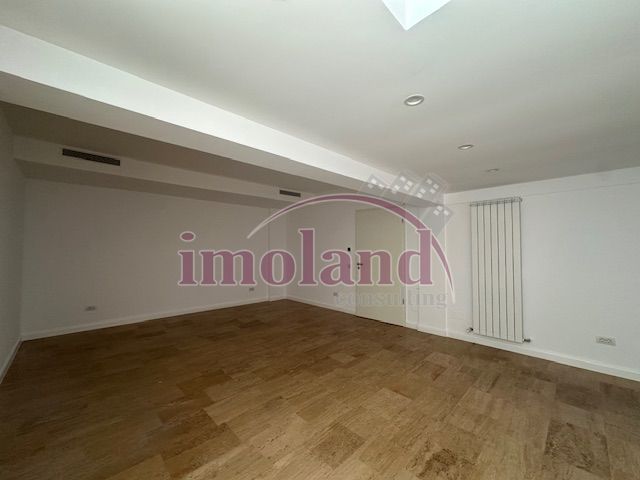 Imobil nou - inchiriere Office / Rezidenta - Primaverii - TVR - Poză 20