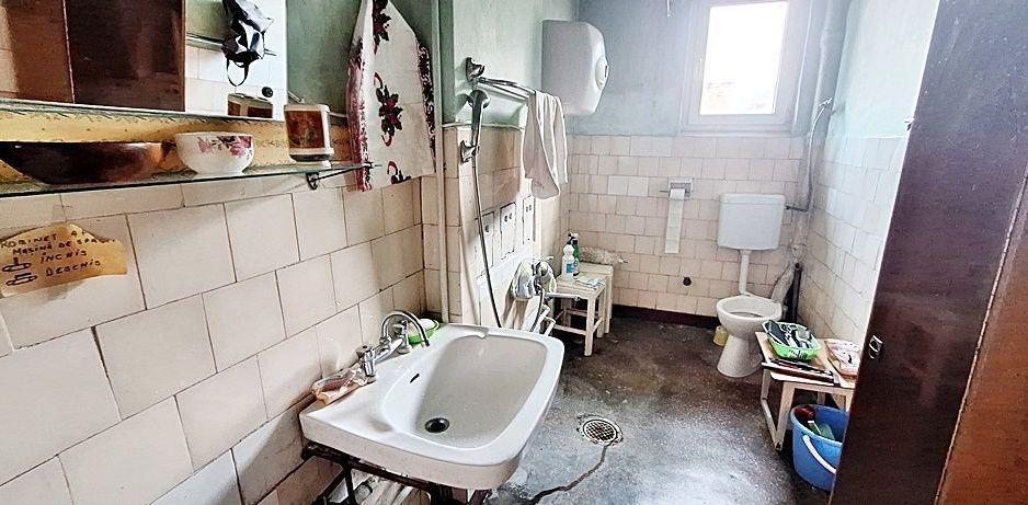 Schei, zona SRI, apartament doua camere 55mp, priveliste superba, 119000 euro - Poză 12