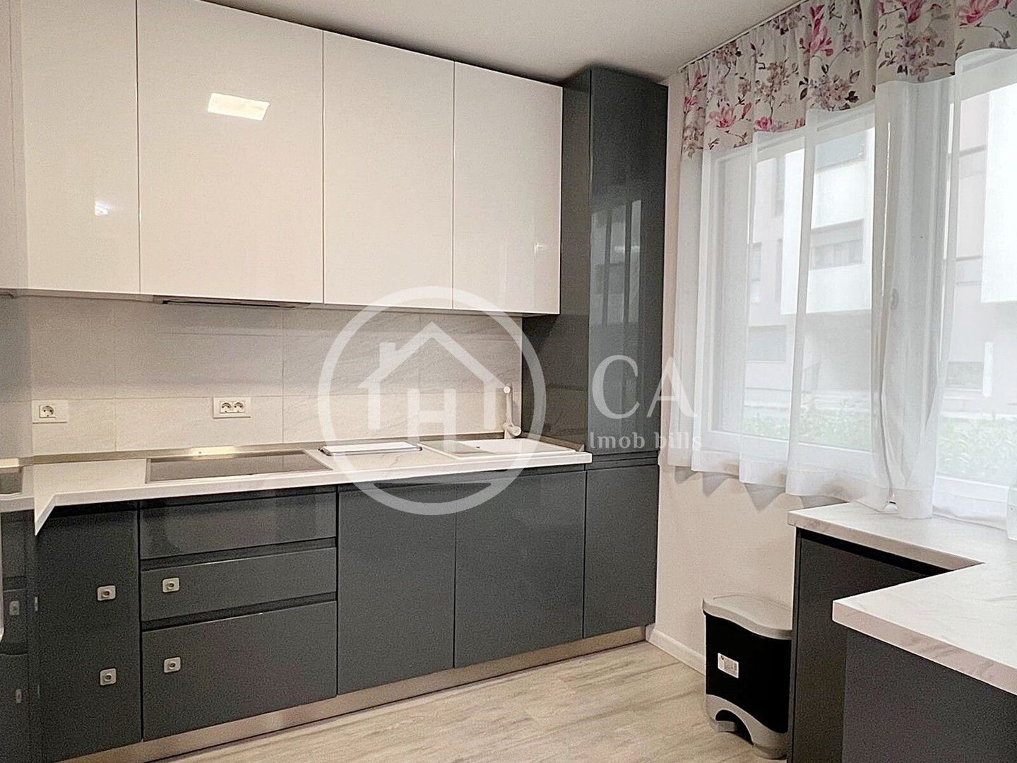 Apartament de inchiriat cu 2 camere in cartierul West Residence, Oradea - Poză 5