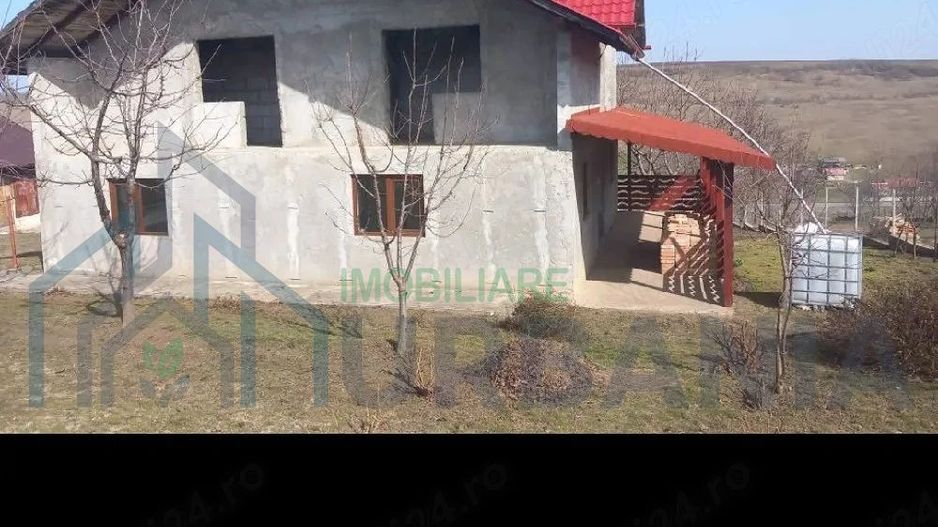 Casă de vânzare în comuna Erbiceni, județul Iași - Poză 4