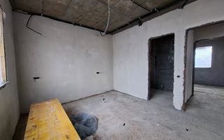 Casa cu 4 camere, parter, Paulesti - Poză 6