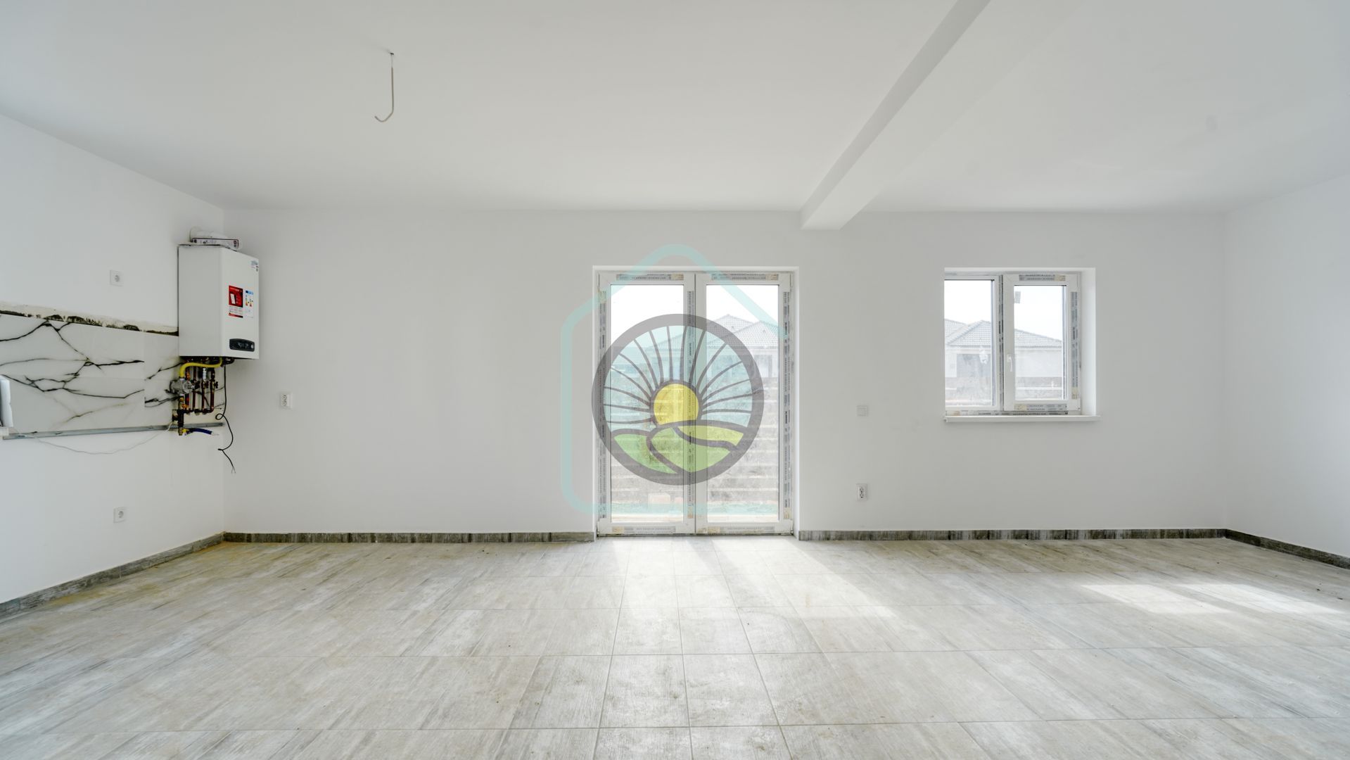 CASA  5 CAMERE IZVOR-TARLUNGENI - Poză 3