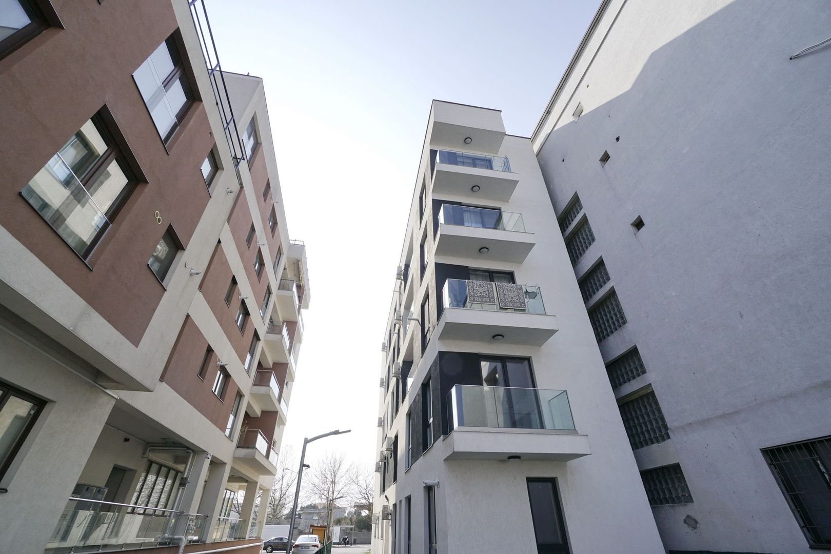 Ap. 2 camere mobilat , utilat Sos. Gh. Ionescu Sisesti - Poză 17