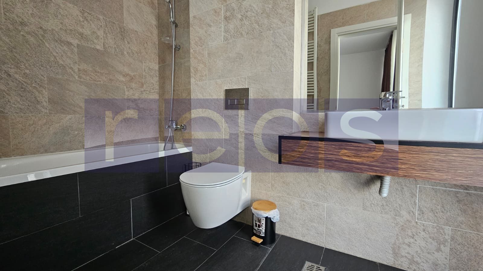 DE ÎNCHIRIAT VILĂ P+1  2 LOCURI DE PARCARE PRELUNGIREA GHENCEA - Poză 9