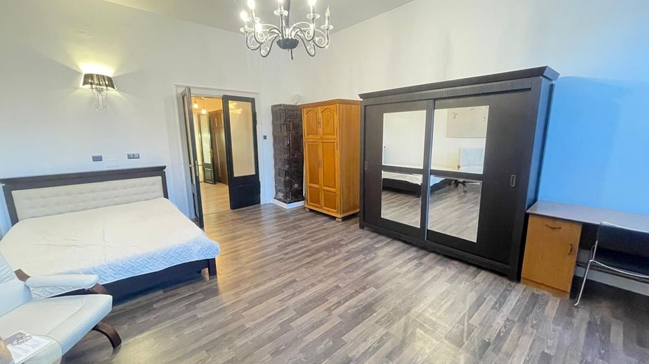 Apartament cu 2 camere | Bulevardul Eroilor | Locație ultracentrală - Poză 1