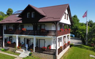 Vilă in Bran cu teren de 28.000 mp și priveliște spectaculoasa - Poză 36