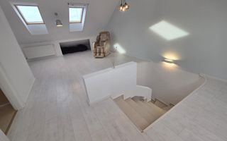 Vilă tip duplex cu mansardă, piscină și design modern – Tunari - Poză 28