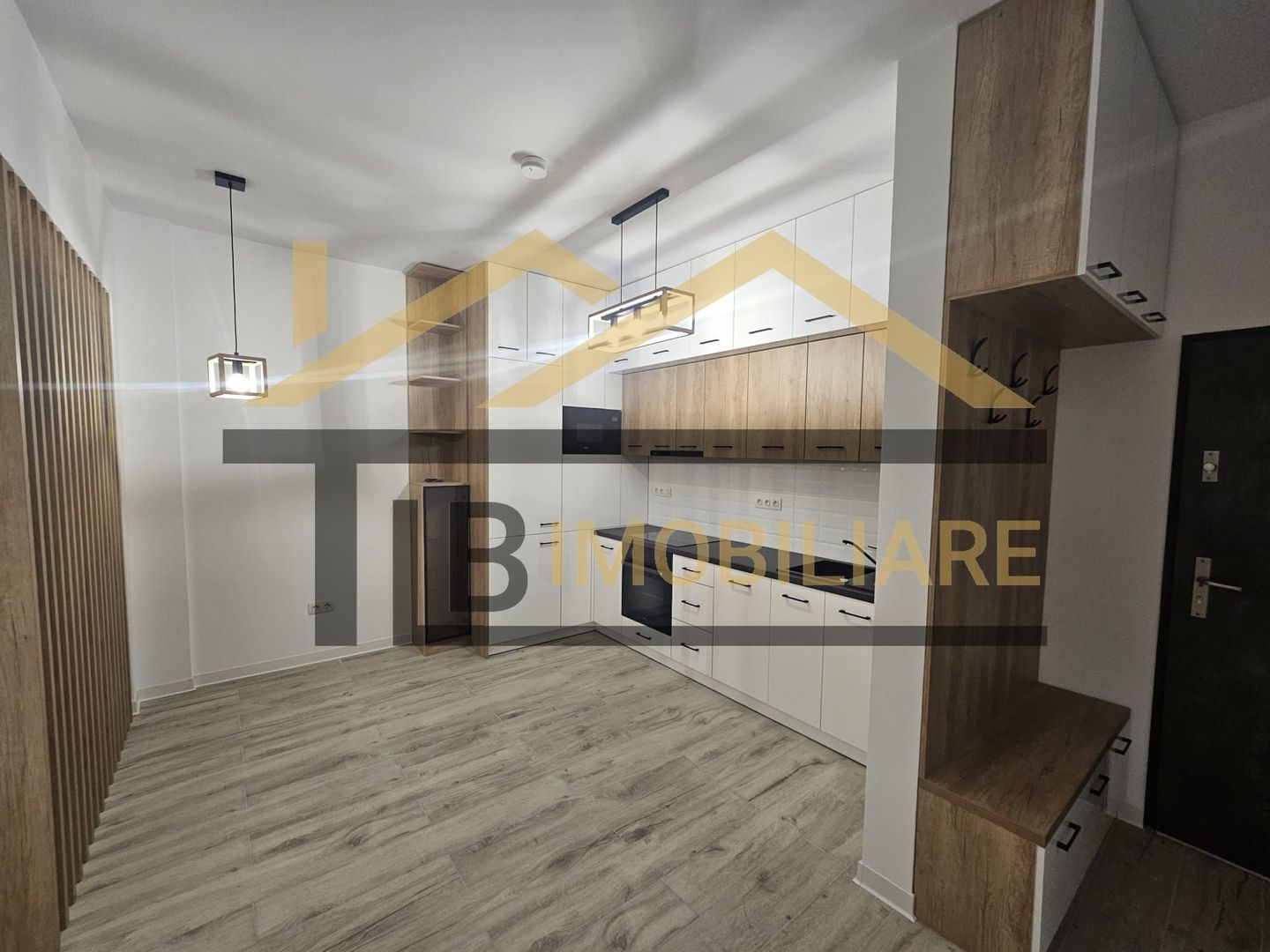 Apartament cu 2 camere, 55mp, Zona Ultracentral - Poză 1