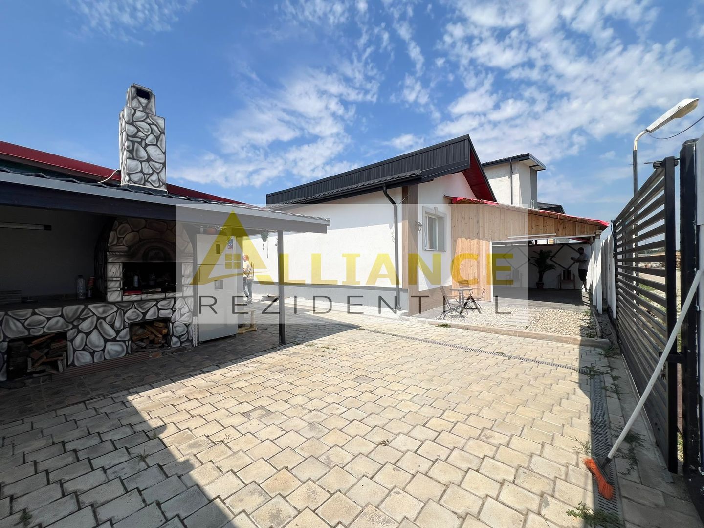 CASA PARTER-4 CAMERE- TEREN 300 MP-STR MIORITA - Poză 1