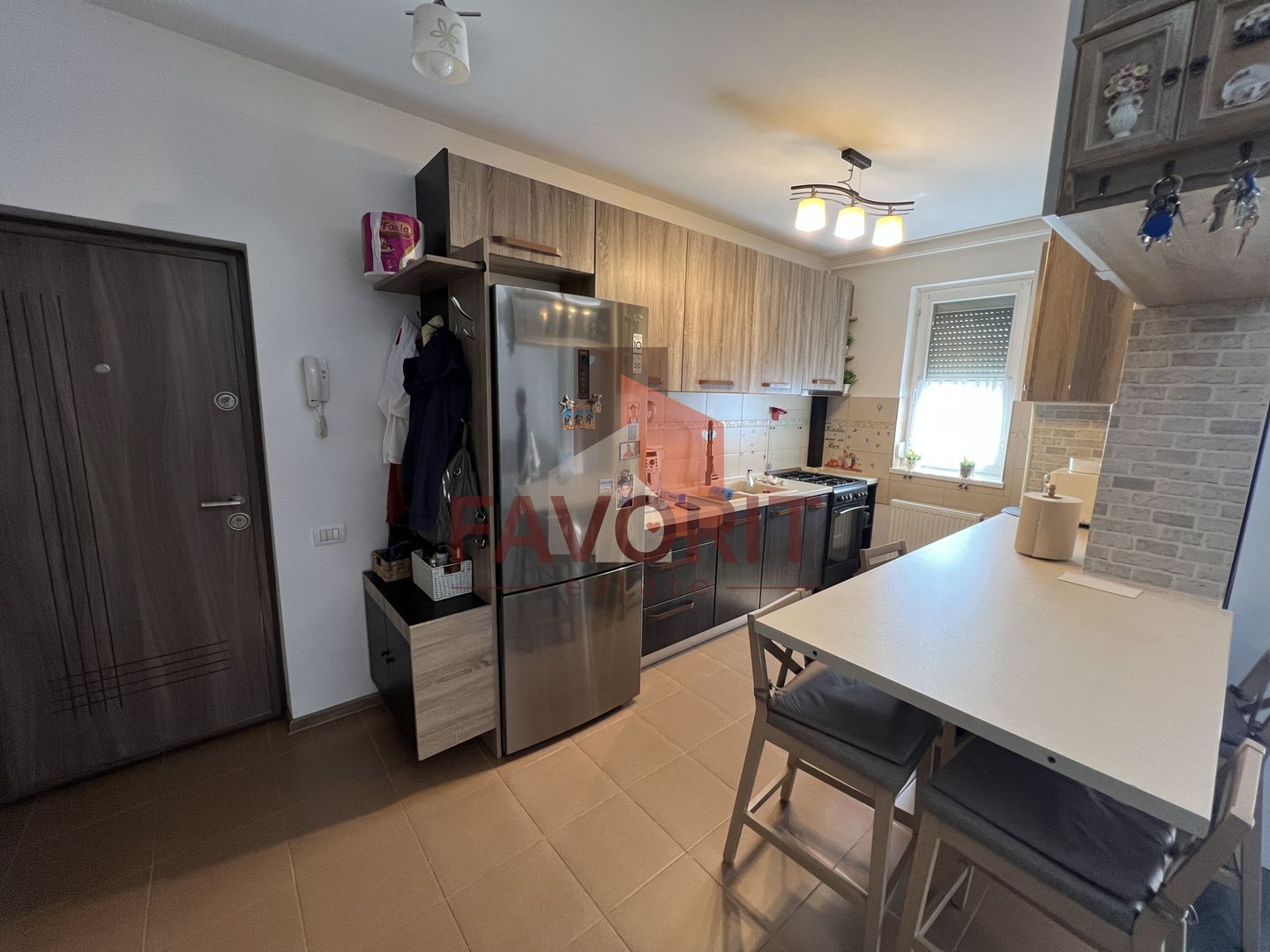 Apartament 2 camere | Scara interioara | Mansarda amenajata | Giroc - Poză 4
