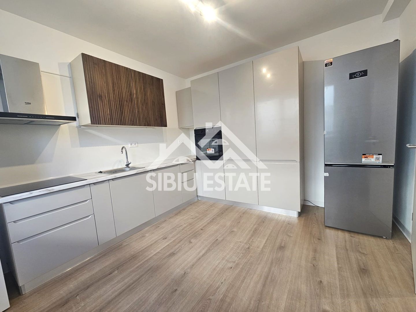 Casa de inchiriat, 4 camere, 2 bai, Sibiu Calea Cisnadiei - Poză 15