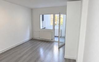 Garsoniera zona Lipovei parter cu centrala - Poză 1