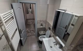 De închiriat apartament cu 3 camere - Poză 5