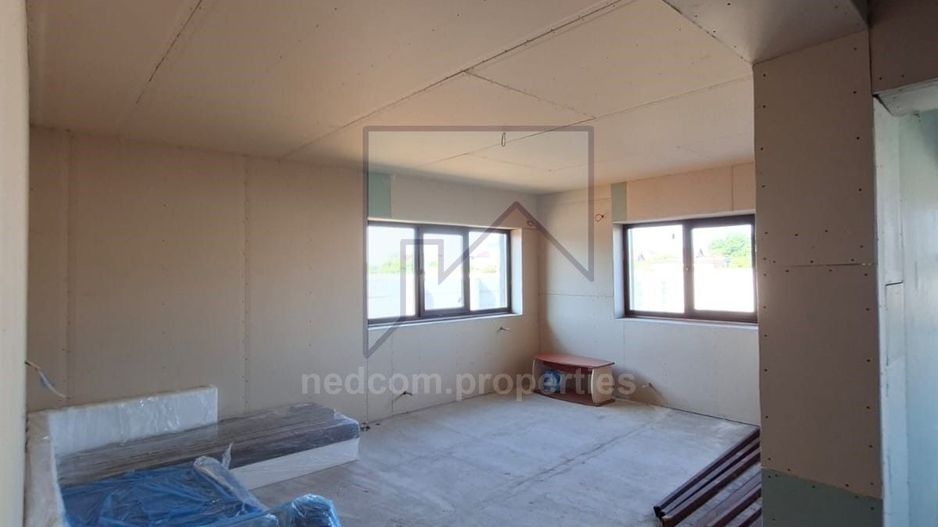 Vilă individuală P+M - 5 camere - 500 mp teren - Construcție nouă - 1 Decembrie - Poză 6