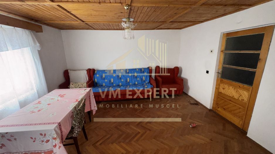 CASĂ 4 CAMERE TEREN 3038 MP ALBEȘTII  DE MUSCEL - Poză 8