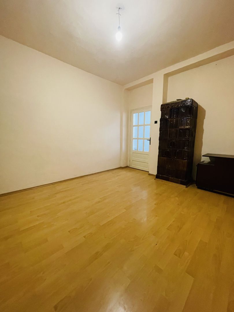 Casă individuală cu front stradal 25 ml – Zona Oncea - Poză 6