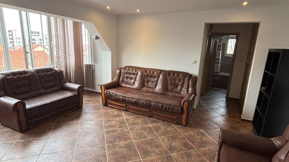 Apartament 3 camere de închiriat zona Aradului - Poză 16