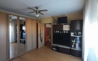 Văd apartament 2 camere - Poză 2