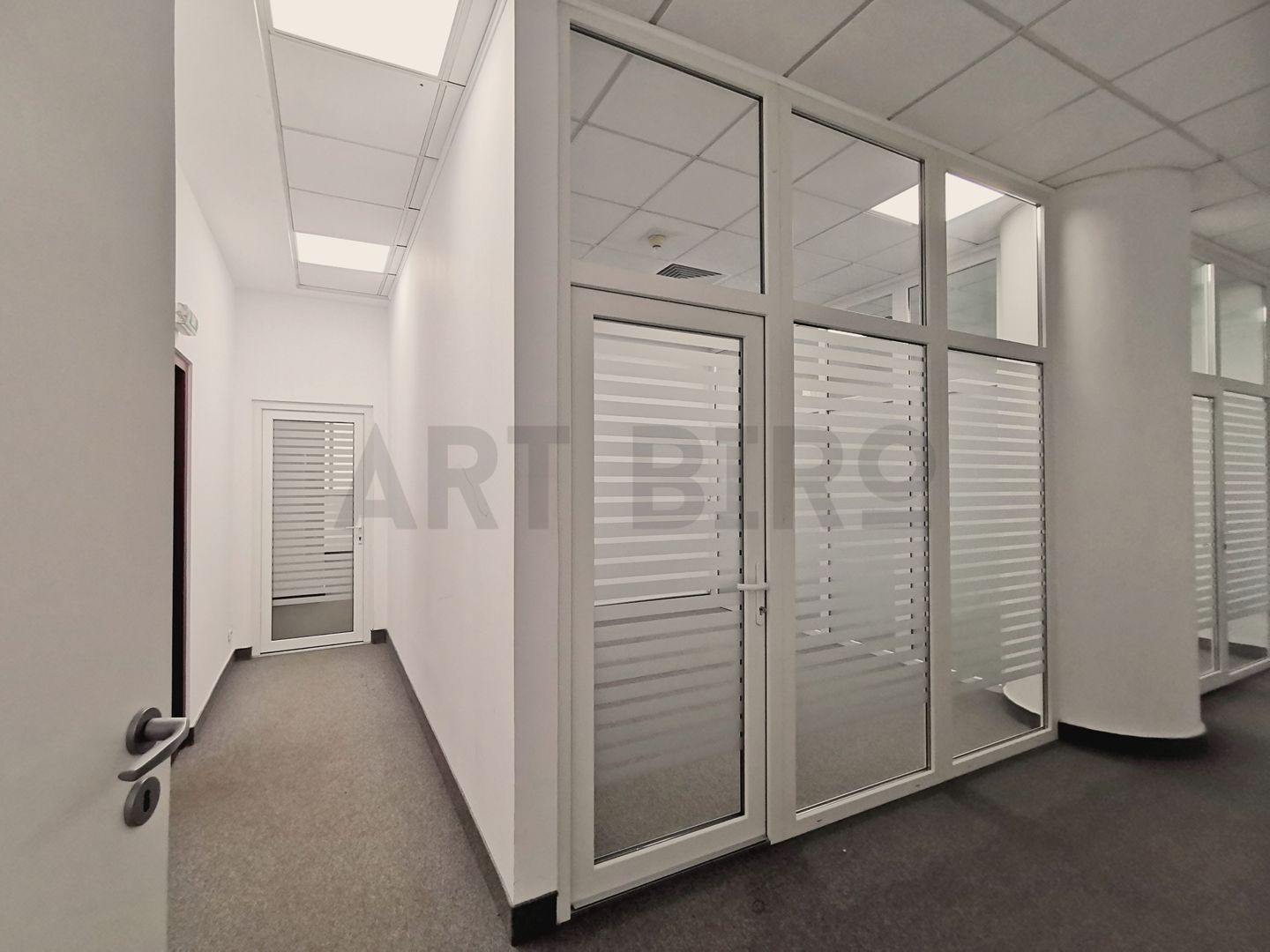 Zero comision, 220mp parter Grozavesti, parcare, metrou 1 minut mers - Poză 4